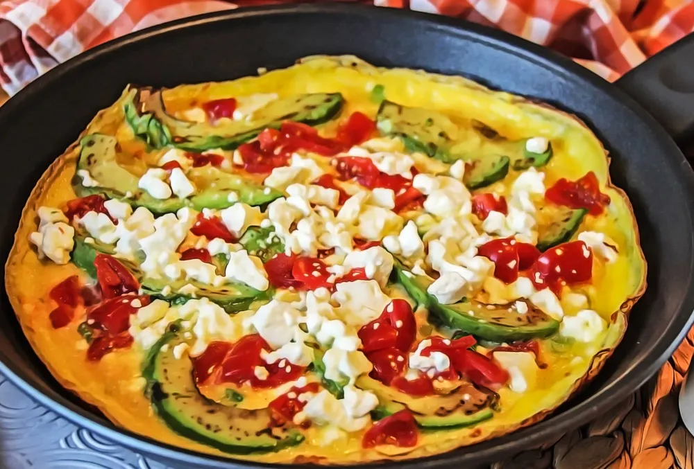Avocado-Mozzarella-Frittata
